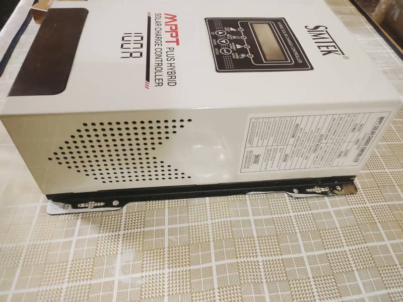 Simtek 100A MPPT 2