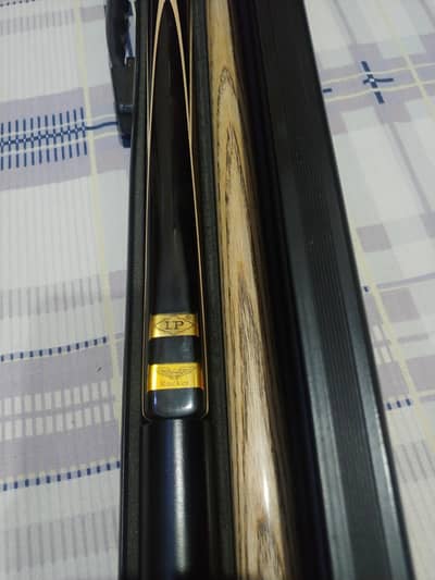Lp Rocket snooker cue