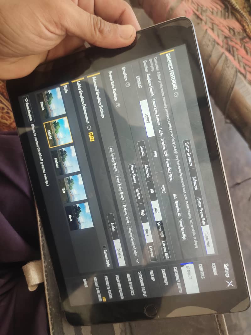 IPAD 8TH GENERATION 1