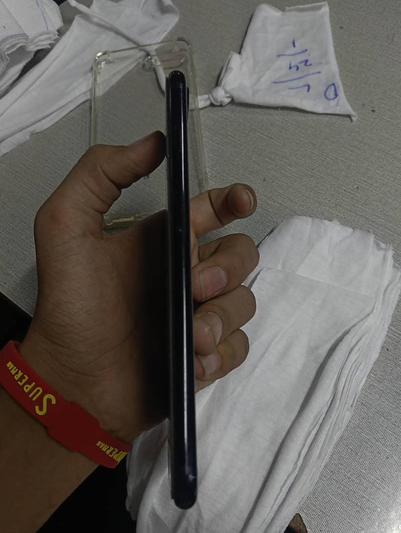 Apple iPhone 7 Plus 4