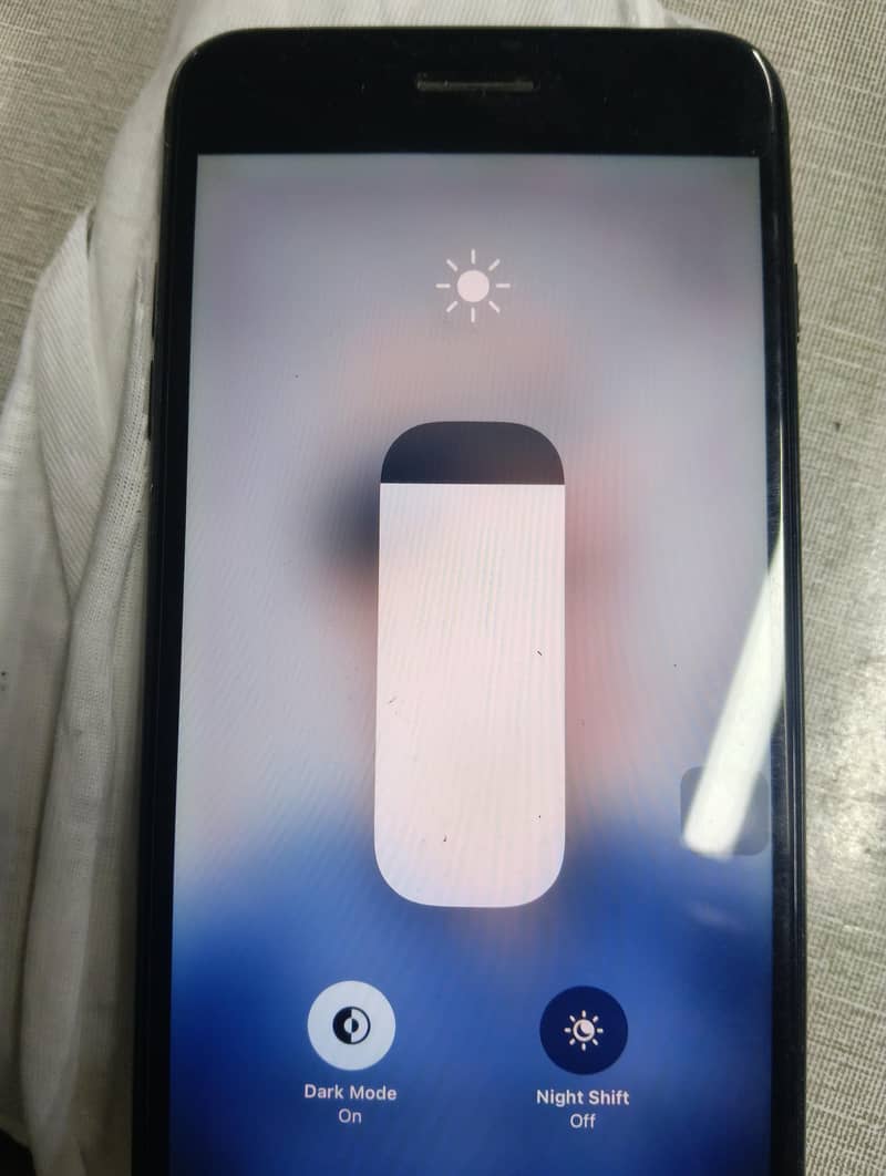 Apple iPhone 7 Plus 5