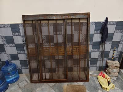 Iron Window 4'-0"X4'-6"