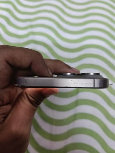 15 pro max factory unlock