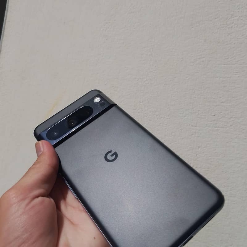 Google Pixel 8 Pro 0