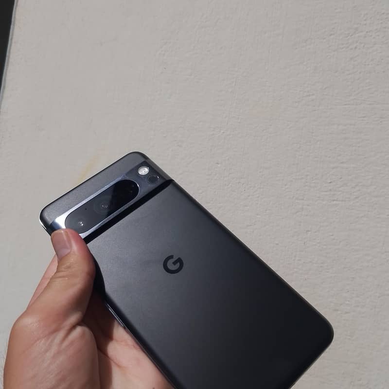 Google Pixel 8 Pro 1