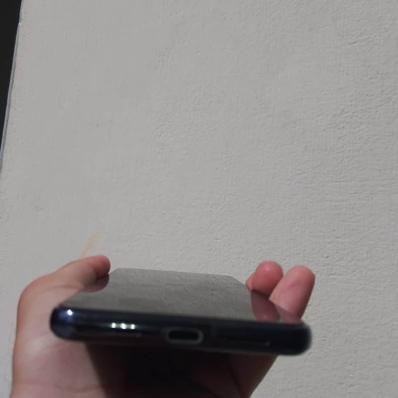 Google Pixel 8 Pro 7