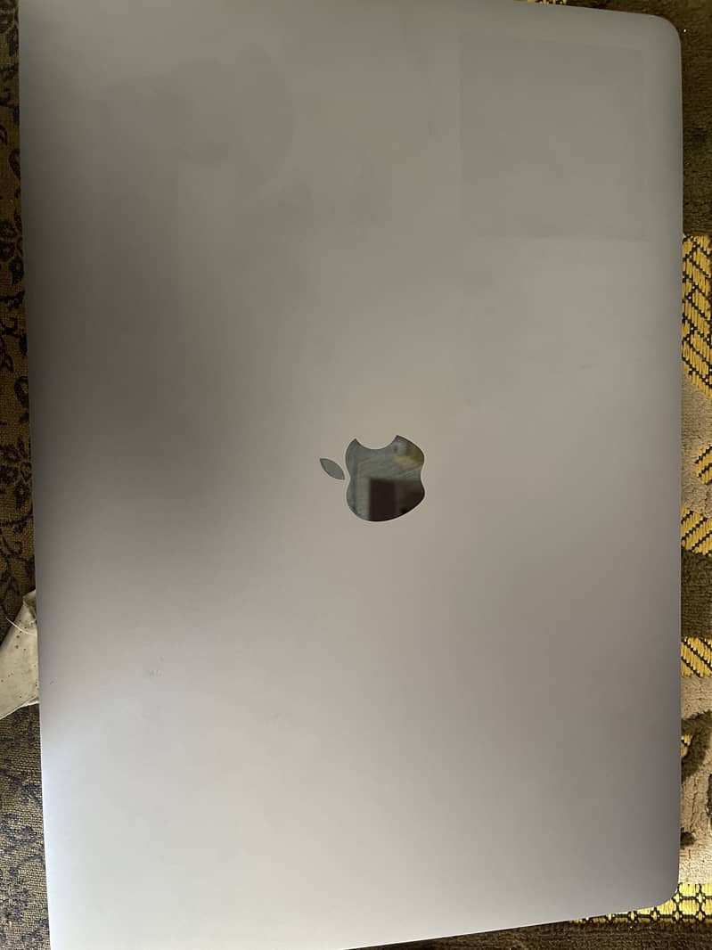 Macbook pro 2016 2