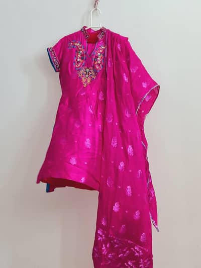 dark pink embroidered dress 3 piece with farshi shawar