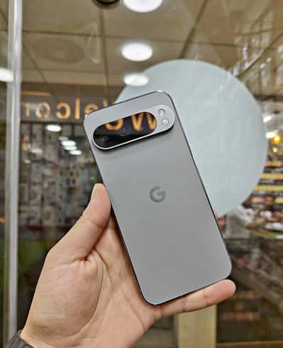 GOOGLE PIXEL 9 PRO XL HAZEL COLOUR