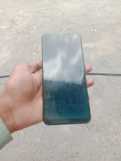 Infinix hot 11 play 4+64