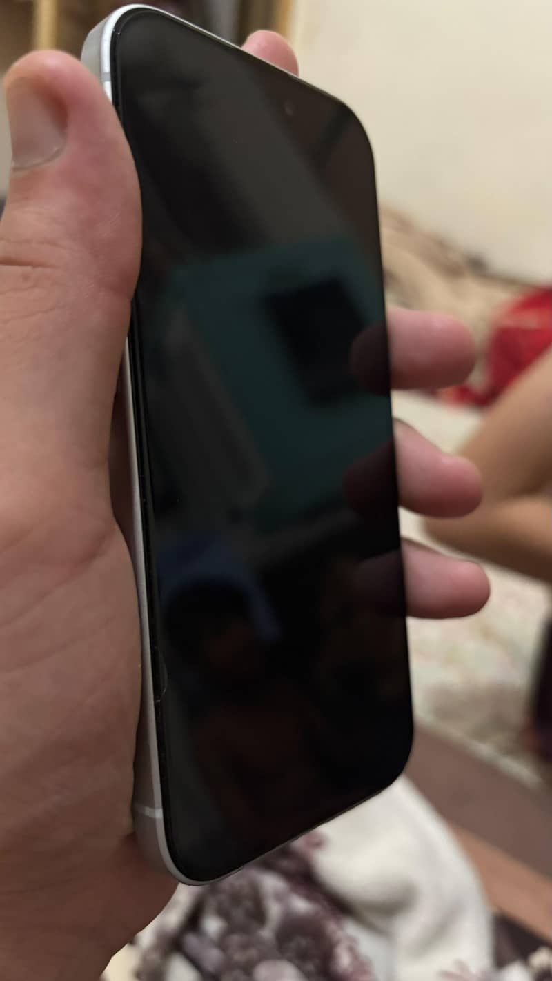 Apple iPhone 15 6