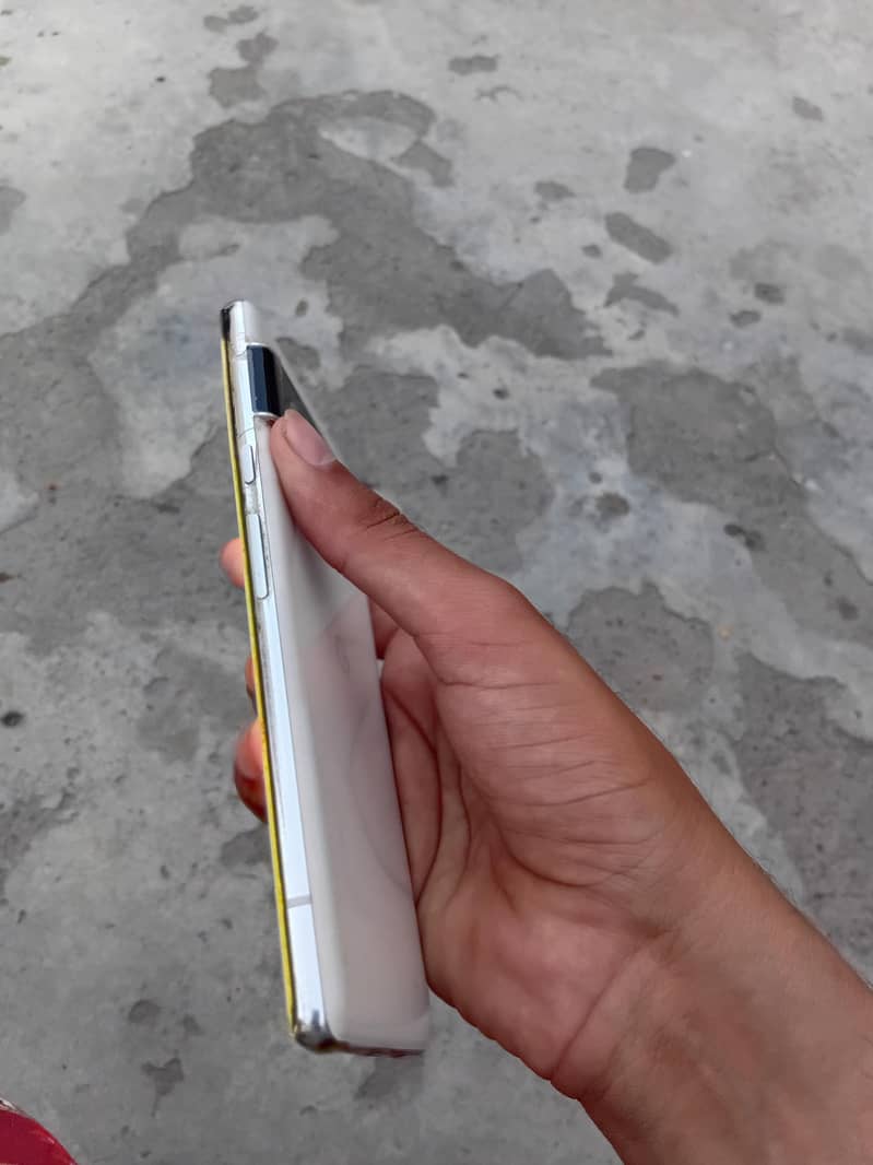 Google Pixel 6 Pro 4