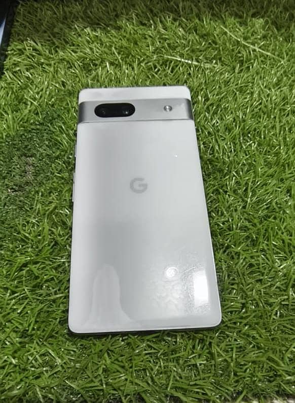 Google Pixel 7a 1