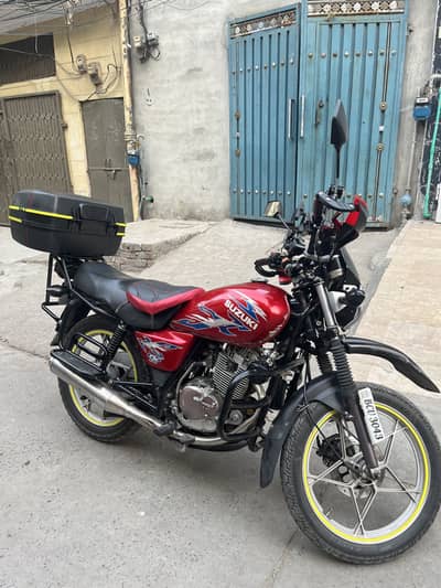 Suzuki gs 150 SE