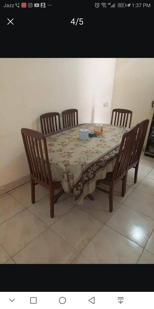 Dining table 3