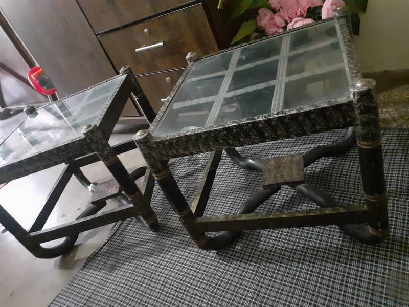 2 tables 2