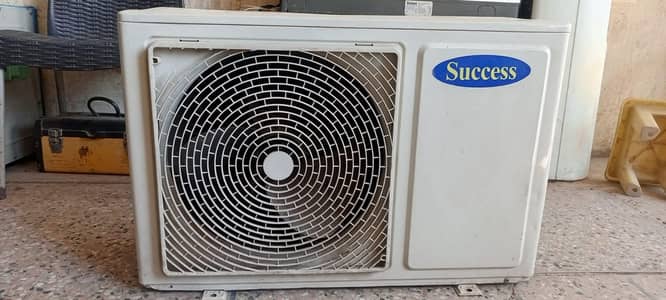 1 ton split ac
