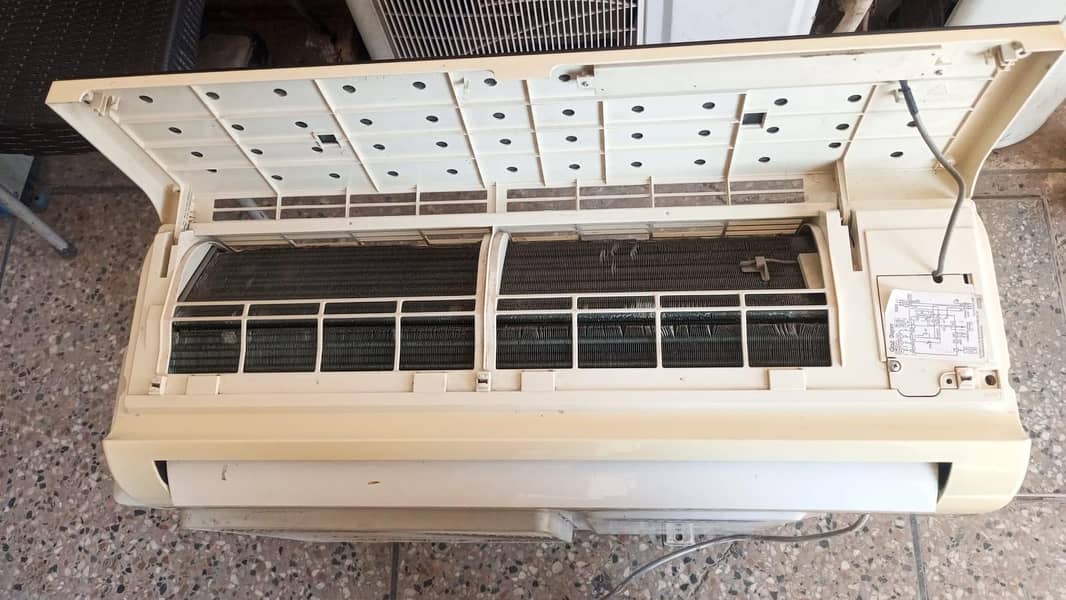 1 ton split ac 3