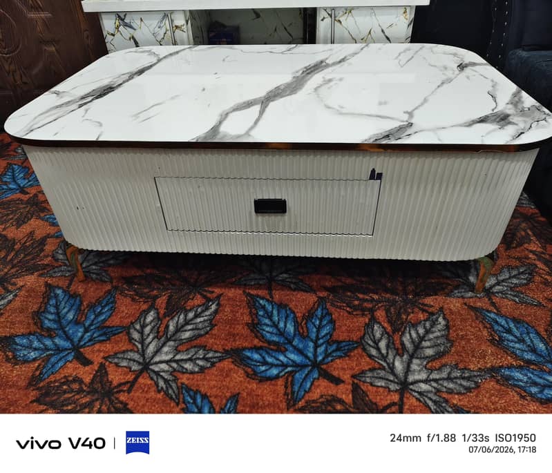 Large white Table 1