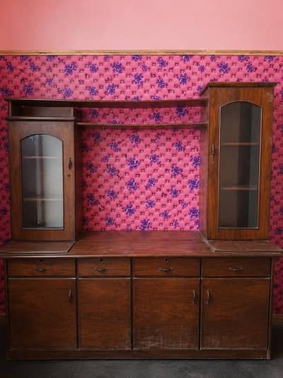 dressing table