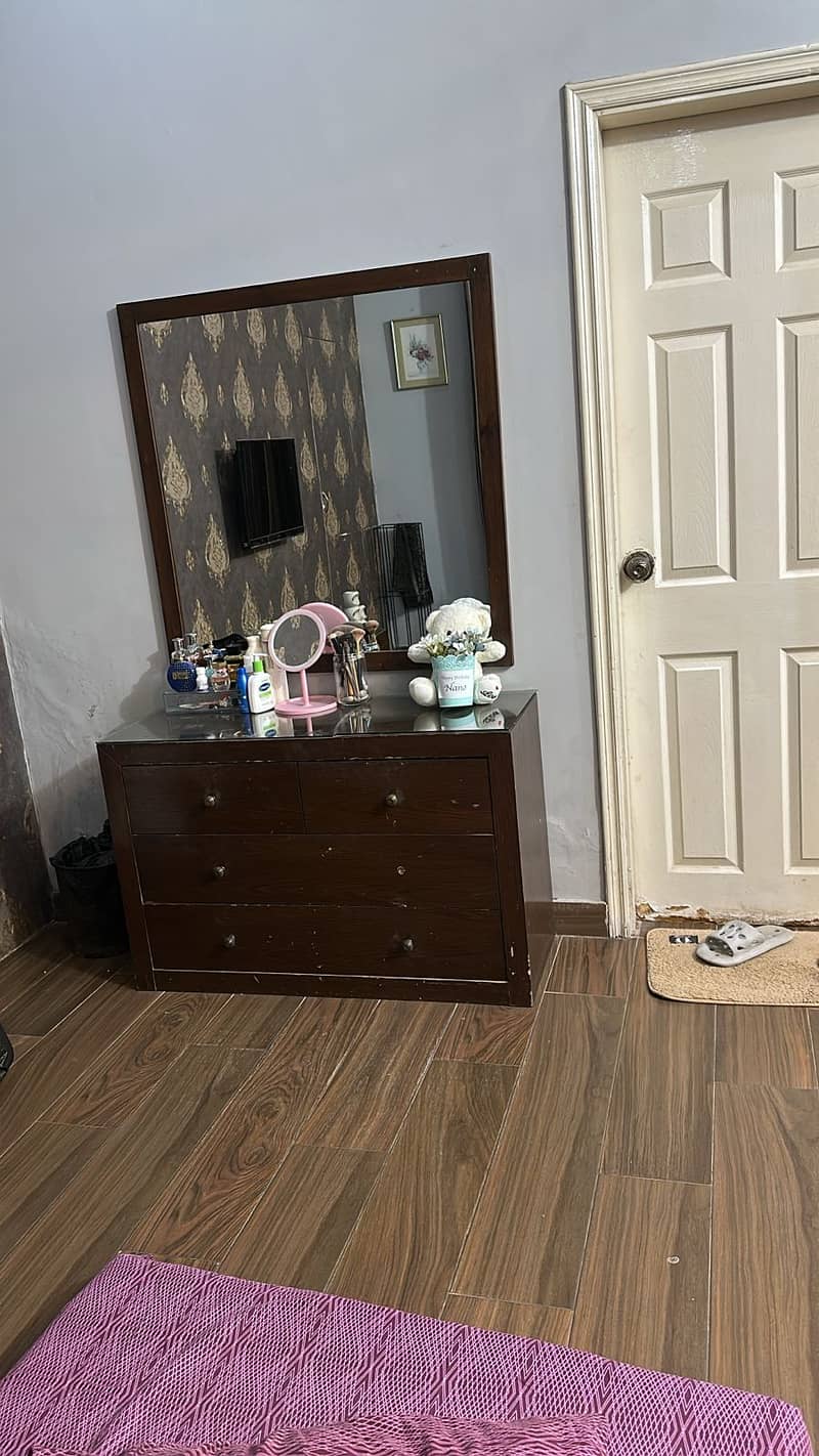 Bed room set 1