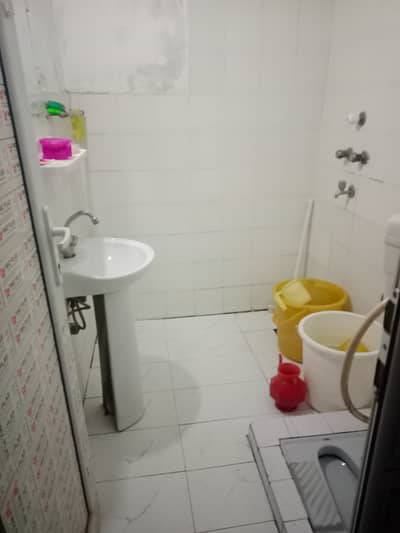 G-8/1 room for bachelors