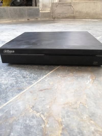 Dahua 16 Channel DVR 5mp supported