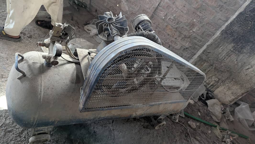 Air compressor 0