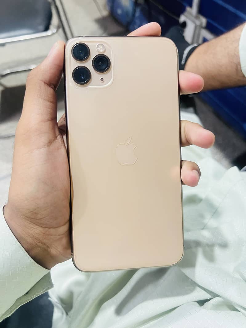 IPhone 11 Pro Max 7