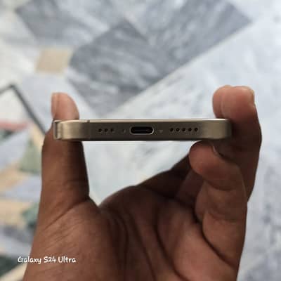 Apple iPhone 15 Pro