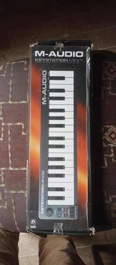Midi keyboard key station mini 32