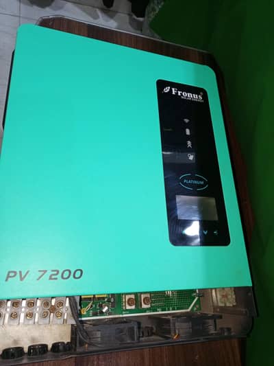 Fronus PV7200 6kv solar inverter slightly used condition 10/10