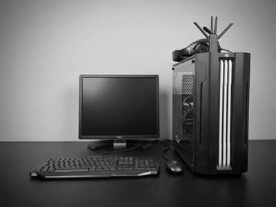 Complete PC Setup: i7 6th Gen, 16GB RAM, RX 580 8GB Graphic Card