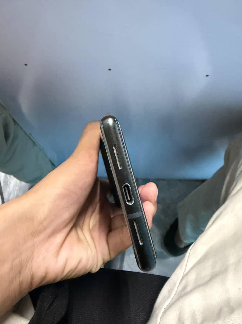 Google Pixel 6 3