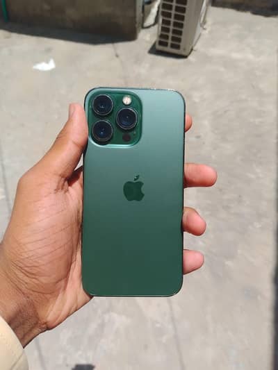 Apple iPhone 13 Pro