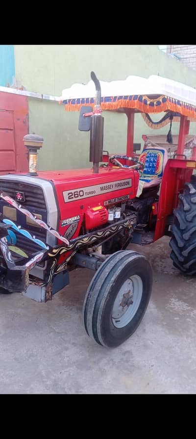 tractor260