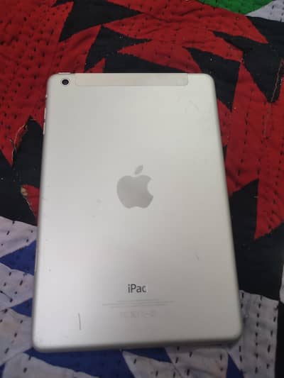 iPad mini (1st Generation) with Wi-Fi + Cellular (GSM)