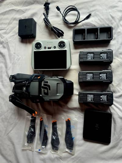 Drone DJI Mavic 3 pro Urgent Sale Connect What s App Number