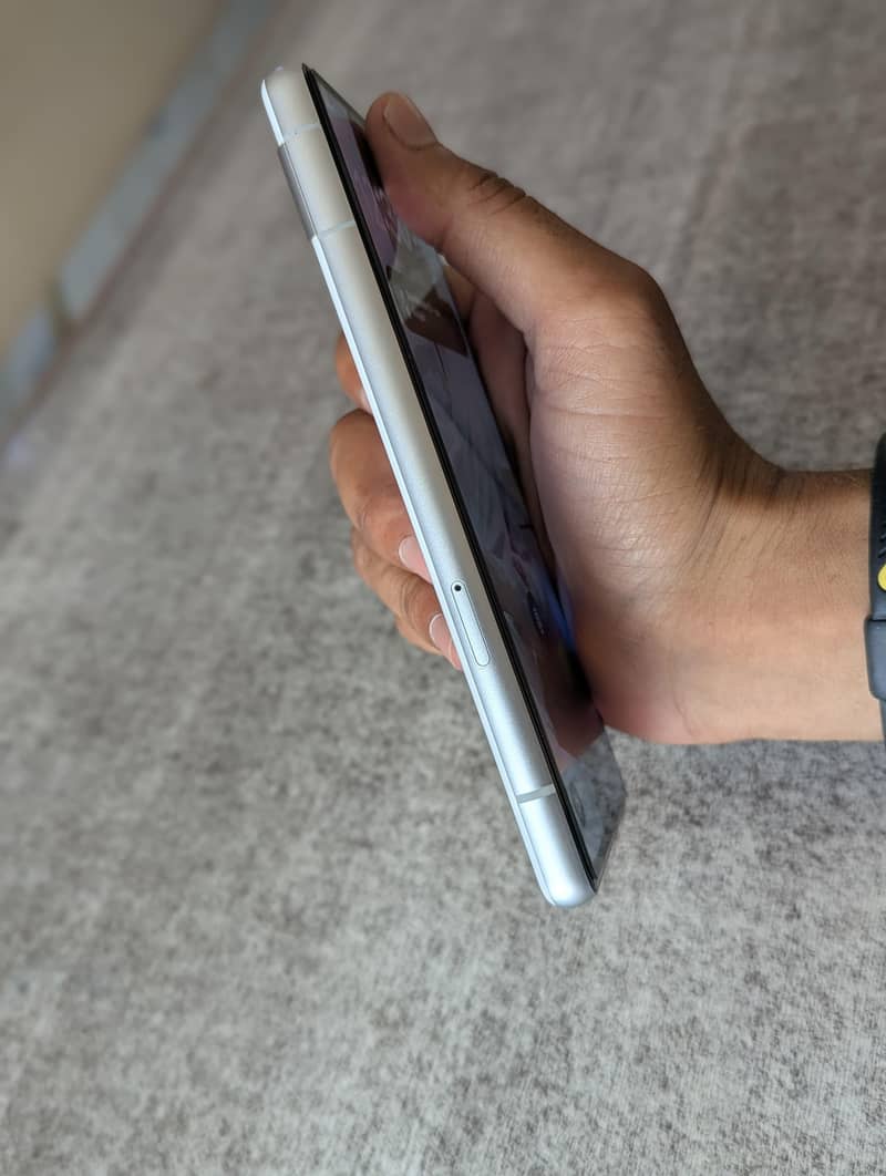 Google Pixel 7a 3