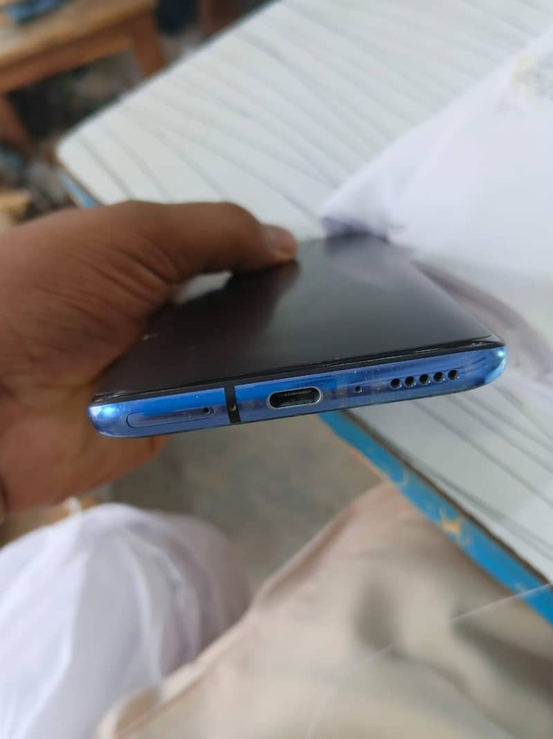 One Plus 7 Pro 4