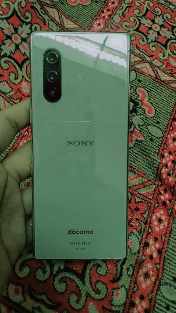 Sony 5 1