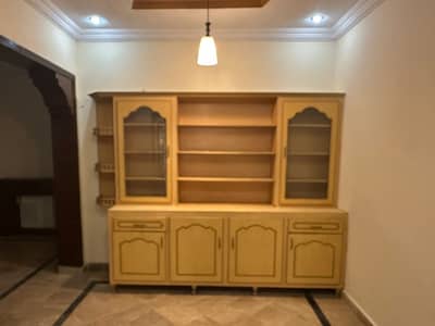 3200 Square Feet Lower Portion Is Available For rent In G-9