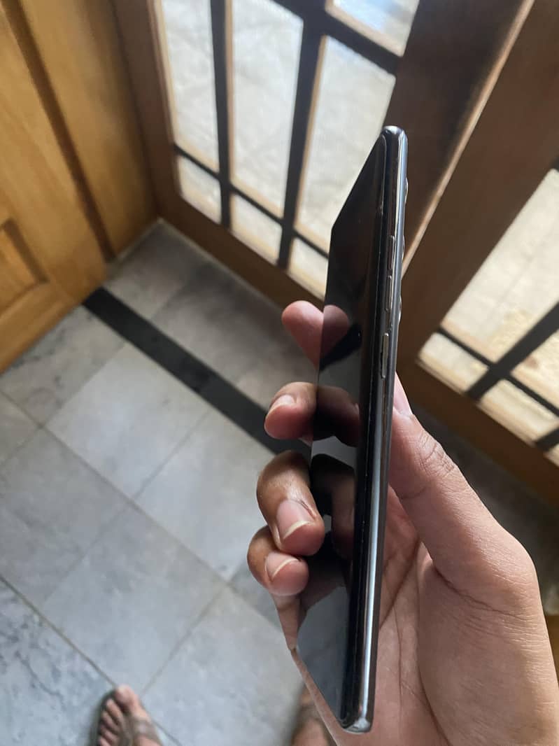 Tecno CAMON 40 Pro 5