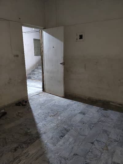 FLAT FOR RENT 1ST FLOOR