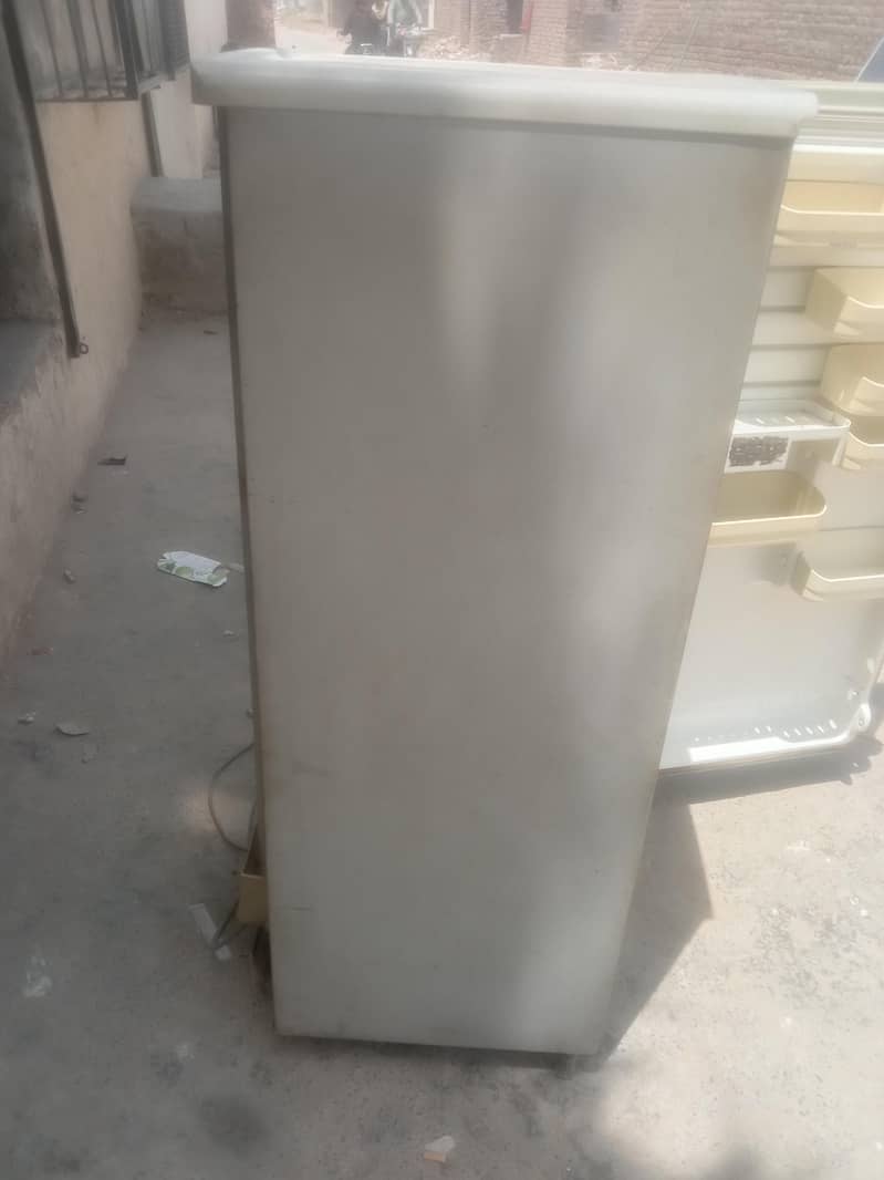 سنگل ڈور فریج برائے فروخت 3
