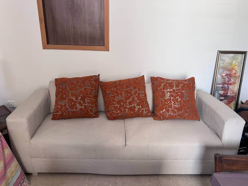 Offwhite 5 seater sofa 1