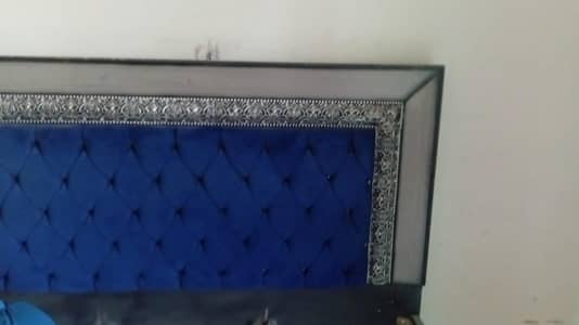 King Size Bed for Sale – Used but in Good Condition