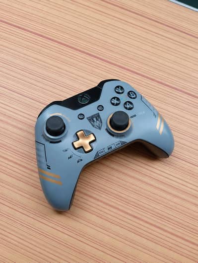 XBOX LIMITED EDITION COD CONTROLLER!