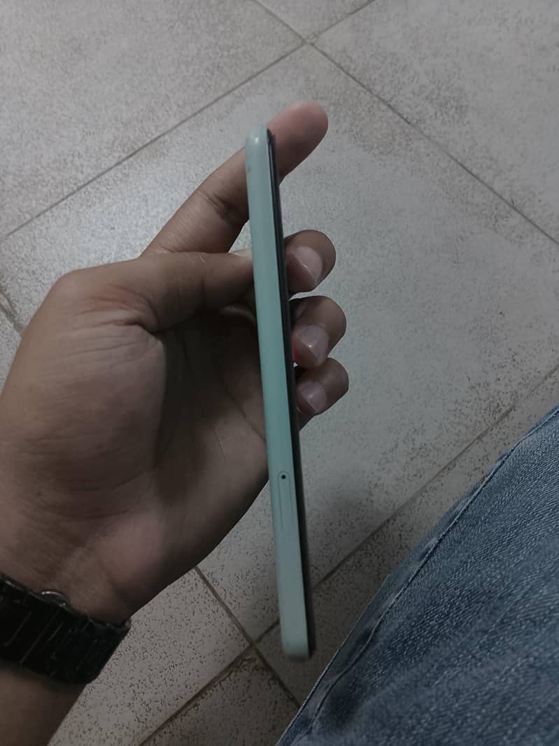 Google Pixel 5 2