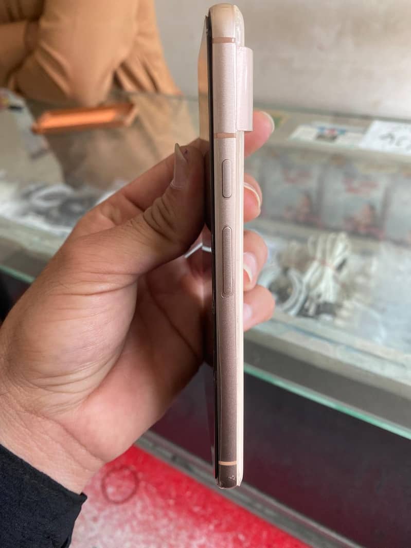 Google Pixel 8 0
